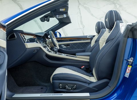 Bentley Continental GT W12 Convertible First Edition 16