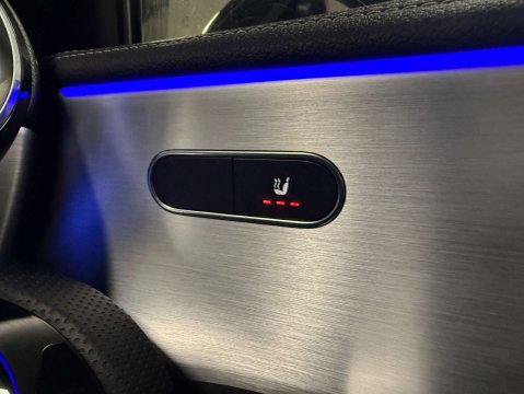 Mercedes-Benz A Class 1.3 A 250 AMG Line Edition Premium+ E Auto 4dr 17