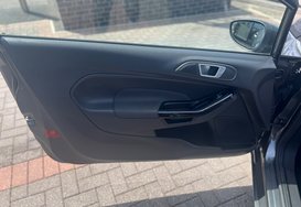 Ford Fiesta 1.25 ZETEC 36