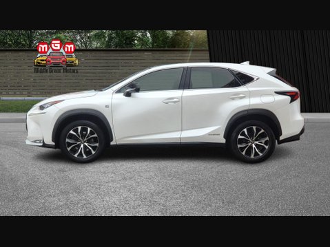 Lexus NX 300H F SPORT 9