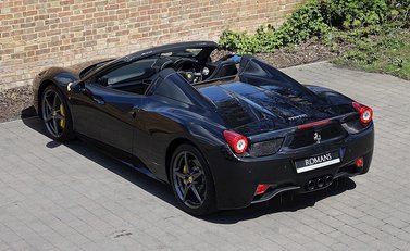 Ferrari 458 Spider 11
