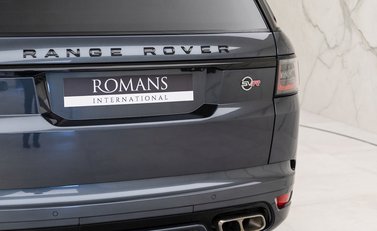 Land Rover Range Rover Sport 5.0 SVR 24