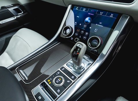 Land Rover Range Rover Sport 5.0 SVR Carbon Edition 21