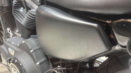 Harley-Davidson Sportster 883 XL883N IRON 2015 20K NEW MOT SERVICED CRUISER BIKE 21