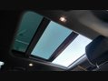 Land Rover Defender X-DYNAMIC SE 36