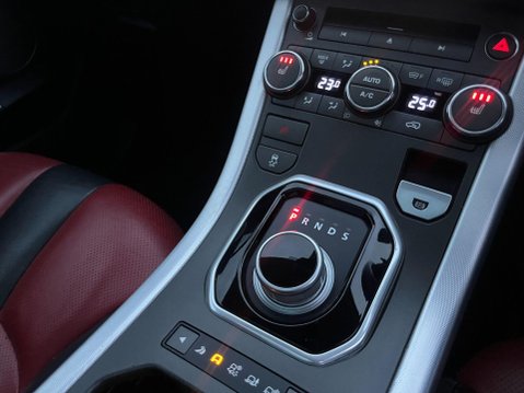 Land Rover Range Rover Evoque 2.2 SD4 Dynamic Auto 4WD Euro 5 (s/s) 5dr 35