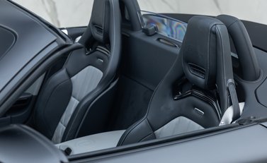 Mercedes-Benz Amg GT C EDITION 50 Roadster 34