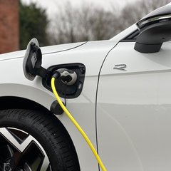 Volkswagen Passat R-LINE DSG 1