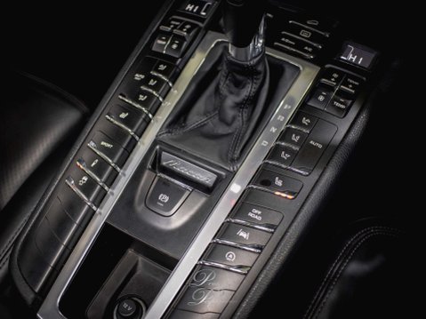 Porsche Macan 3.0 Macan S D Semi-Auto 4WD 5dr 41