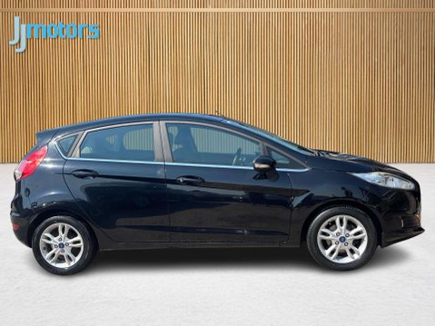 Ford Fiesta 1.5 TDCi Zetec Hatchback 5dr Diesel Manual Euro 5 (75 ps) 16