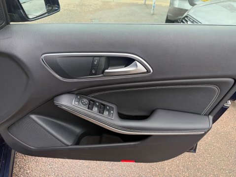 Mercedes-Benz A Class 1.5 A180d Sport (Executive) 7G-DCT Euro 6 (s/s) 5dr 23