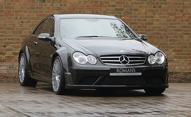 Mercedes-Benz CLK AMG Black Series 1