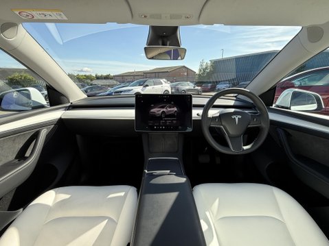 Tesla Model Y (Dual Motor) Long Range SUV 5dr Electric Auto 4WDE (384 bhp) 25