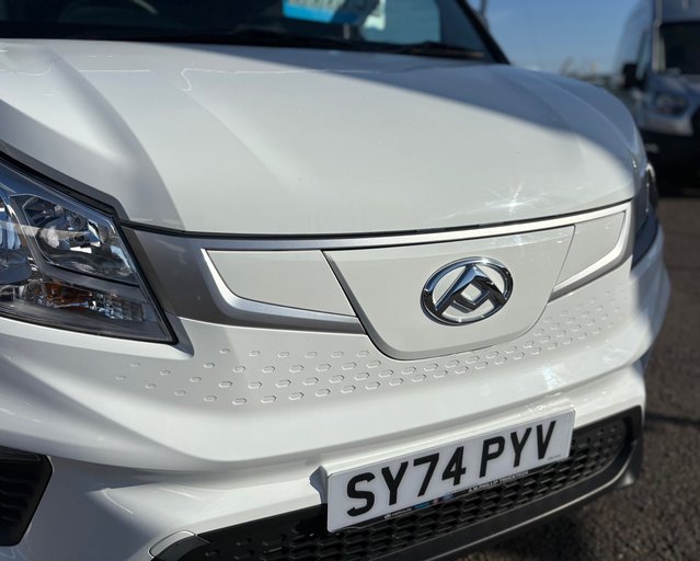 Maxus Deliver 3 90 kW L1H1 50.2kWh auto