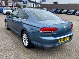 Volkswagen Passat 2.0 Passat SE Business TDI BlueMotion Technology 4dr 8