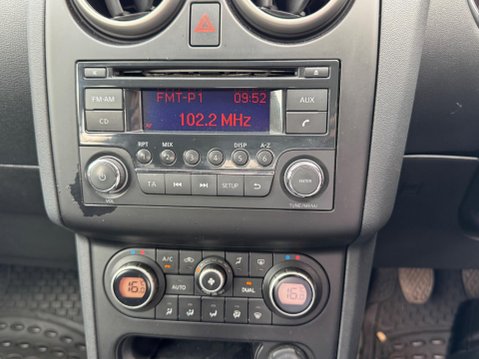 Nissan Qashqai 1.5 dCi Acenta 2WD Euro 4 5dr 10