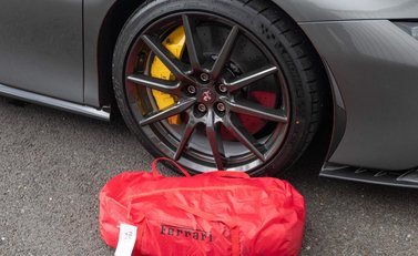 Ferrari SF90 Stradale 38