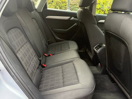 Audi Q3 TFSI SPORT 30