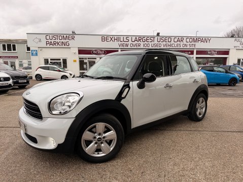 Mini Countryman COOPER 1