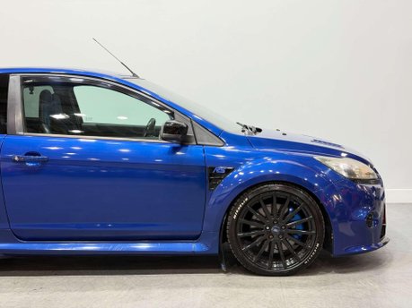 Ford Focus 2.5 RS Hatchback 3dr Petrol Manual (225 g/km, 301 bhp) 