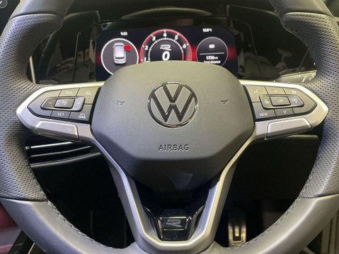 Volkswagen Golf 1.5 eTSI MHEV Black Edition Hatchback 5dr Petrol Hybrid DSG Euro 6 (s/s) (1 28