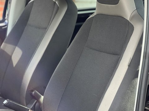 Volkswagen Up 1.0 High up! ASG Euro 5 5dr 14