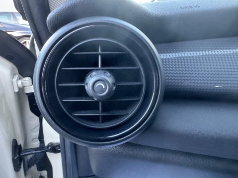 Mini Hatch 1.5 Cooper Euro 6 (s/s) 3dr 44