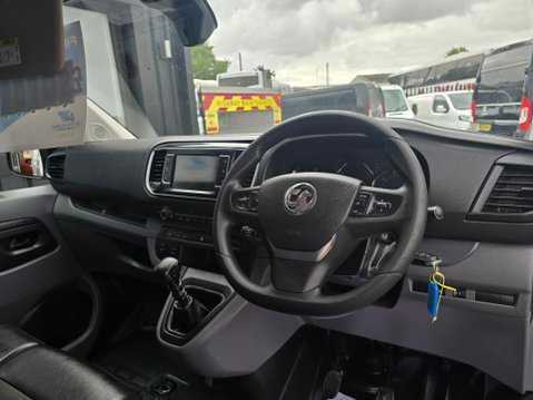 Vauxhall Vivaro L2H1 2900 SPORTIVE S/S 8