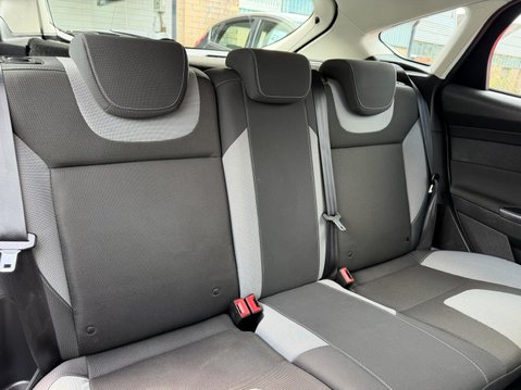 Ford Focus 1.6 Zetec Euro 5 5dr 13