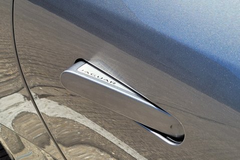 Jaguar F-Type V6 R-DYNAMIC 20