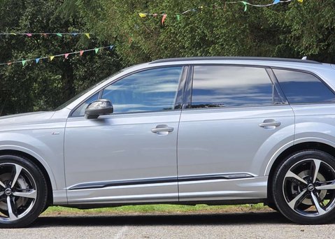 Audi Q7 3.0 Q7 Black Edition 45 TDI MHEV Quattro Auto 4WD 5dr 71