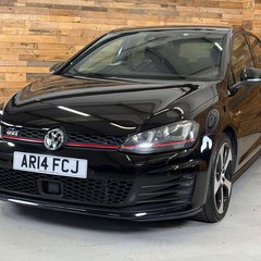 Volkswagen Golf 2.0 TSI BlueMotion Tech GTI Hatchback 5dr Petrol DSG Euro 6 (s/s) (220 ps) 1