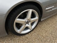 Mercedes-Benz SL Series SL350 26