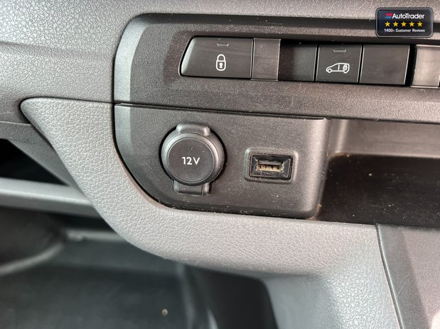 Vauxhall Vivaro LWB L2H1 Low Roof Sportive 2700 Air Con Sensors EURO 6 NO VAT 30