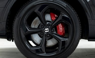 Bentley Bentayga V8 S 8