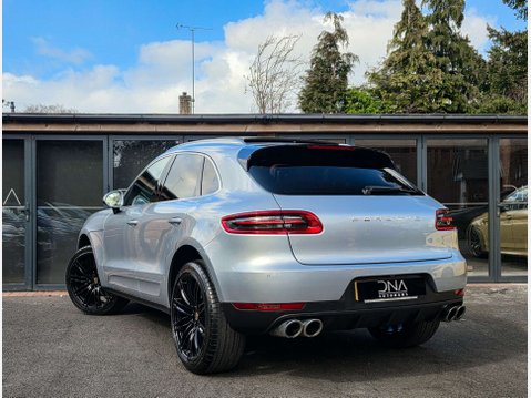 Porsche Macan 3.0 Macan S D Semi-Auto 4WD 5dr 3