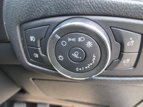 Ford S-Max 1.5T EcoBoost Titanium Euro 6 (s/s) 5dr 49