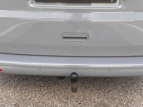 Volkswagen Transporter 9