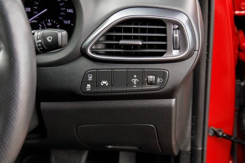 Hyundai i30 T-GDI FASTBACK N LINE PLUS NAV 16