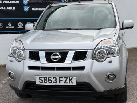 Nissan X-Trail 2.0 dCi Tekna Auto 4WD Euro 5 5dr (AVM) 8
