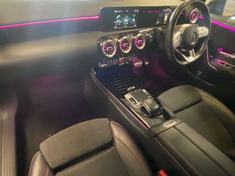 Mercedes-Benz A Class 1.3 A 200 AMG Line Auto 5dr 38