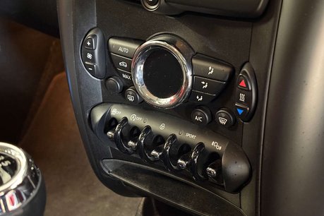 Mini Countryman 2.0 Cooper SD SUV 5dr Diesel Manual ALL4 Euro 5 (s/s) (143 ps) 38