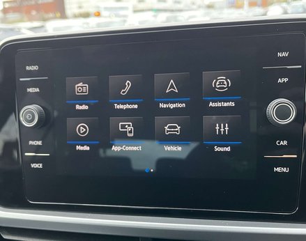 Volkswagen T-Roc 1.5 T-Roc Match TSI S-A 5dr 32