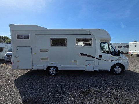 Autocruise Starblazer Motor Home 8