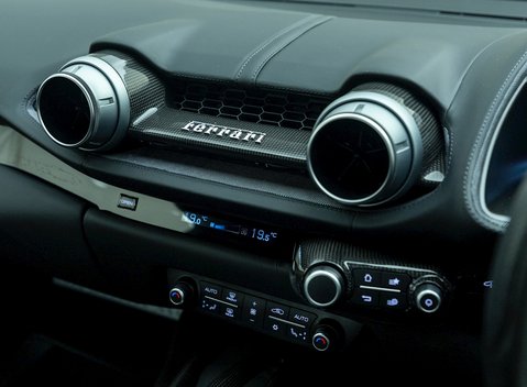 Ferrari 812 Superfast 17