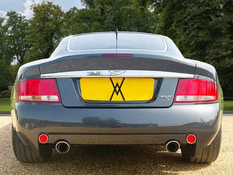 Aston Martin Vanquish V12 S 6