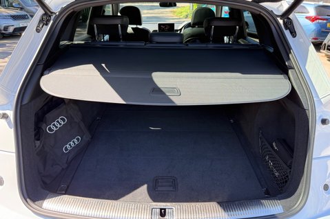 Audi Q5 TDI QUATTRO S LINE - PANORAMIC SUNROOF -TECH PACK -VIRTUAL COCKPIT 59