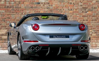 Ferrari California T 3