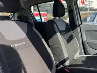 Dacia Sandero Stepway COMFORT TCE 8