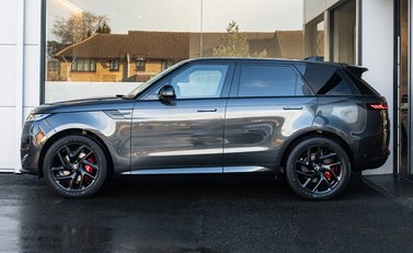 Land Rover Range Rover Sport D250 Edition 3